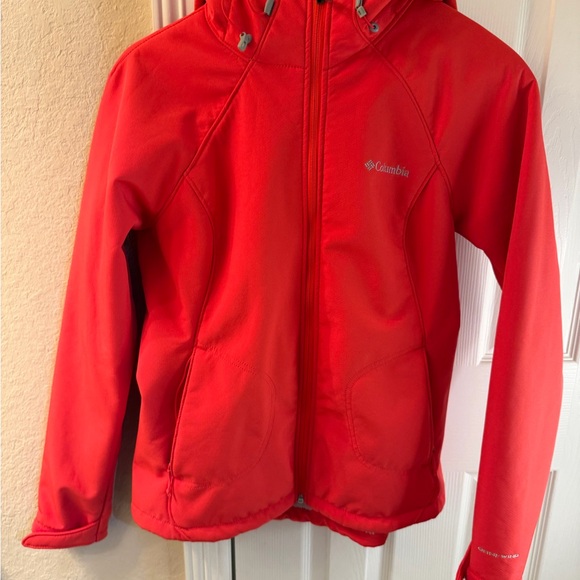 Columbia Outdoor Jacket - Picture 3 of 10